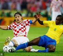 意大利客场胜克罗地亚，小组收获关键三分的简单介绍